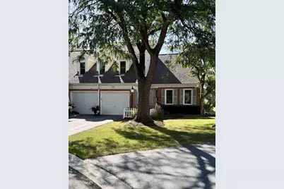 763 Sussex Corner Lane, Prospect Heights, IL 60070 - Photo 1