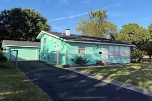 2008 Harding Ave, Waukegan, IL 60085 - Photo 1