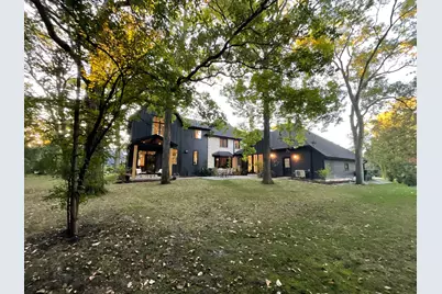 1933 Ridgewood Lane W, Glenview, IL 60025 - Photo 1