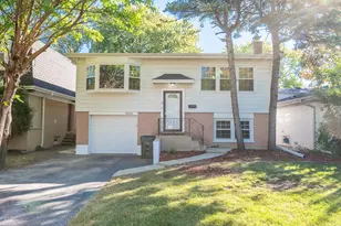 1355 S Dunton Ave, Arlington Heights, IL 60005 - Photo 1