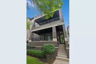 3645 N Damen Avenue #3, Chicago, IL 60618 - Photo 1