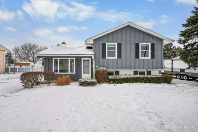 46 Joseph Lane, Glendale Heights, IL 60139 - Photo 1