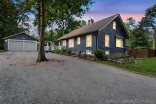 34 Lake Dr, West Chicago, IL 60185 - Photo 1