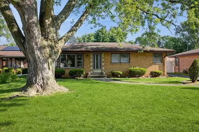 6812 98th Street, Chicago Ridge, IL 60415 - Photo 1