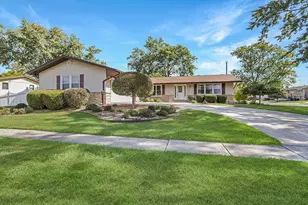 6066 Forestview Dr, Oak Forest, IL 60452 - Photo 1