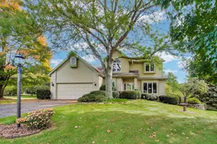 8720 Galleria Ct, Spring Grove, IL 60081 - Photo 1