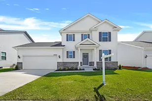 32060 Savannah Dr, Lakemoor, IL 60051 - Photo 1