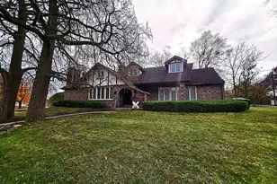 2100 Edina Blvd, Zion, IL 60099 - Photo 1