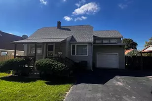 416 Kenwood Dr, Round Lake Park, IL 60073 - Photo 1