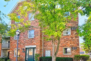 4302 W Shamrock Ln, McHenry, IL 60050 - Photo 1