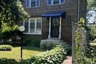 1329 E 89th Pl, Chicago, IL 60619 - Photo 1