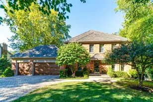 832 Interlaken Ln, Libertyville, IL 60048 - Photo 1