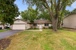 1133 Bramble Ave, Bolingbrook, IL 60490 - Photo 1