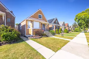 7234 S Sacramento Ave, Chicago, IL 60629 - Photo 1