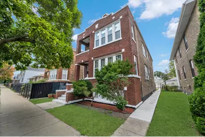 3951 S Campbell Avenue, Chicago, IL 60632 - Photo 1