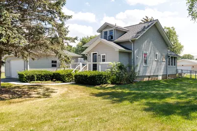 1413 N Sunnyside Drive, Johnsburg, IL 60051 - Photo 1