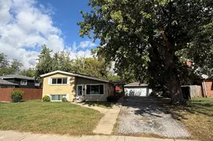 4326 151st St, Midlothian, IL 60445 - Photo 1