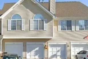 2141 Colorado Ave, Elgin, IL 60123 - Photo 1