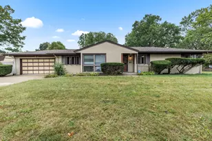 1514 Belmont Blvd, Rockford, IL 61103 - Photo 1