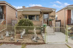 7535 W 63 Pl, Summit, IL 60501 - Photo 1