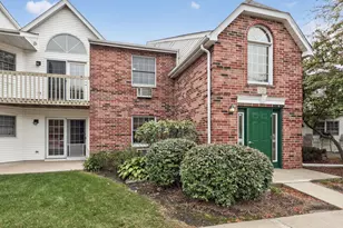501 Leah Ln, Woodstock, IL 60098 - Photo 1