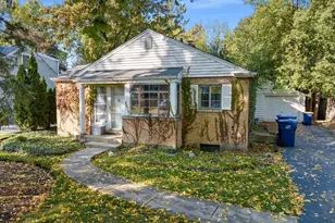 2416 Oak Ave, Northbrook, IL 60062 - Photo 1