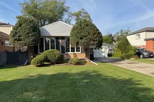8258 N Ozark Ave, Niles, IL 60714 - Photo 1