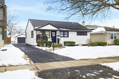 745 S Hillside Avenue, Elmhurst, IL 60126 - Photo 1