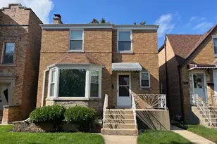 5860 N Melvina Ave, Chicago, IL 60646 - Photo 1