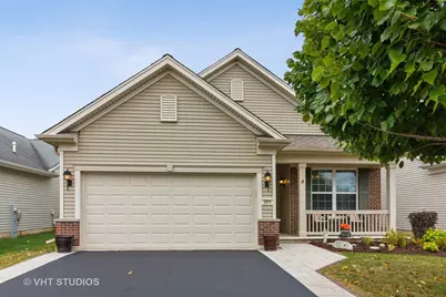 2894 Edgewater Drive, Elgin, IL 60124 - Photo 1