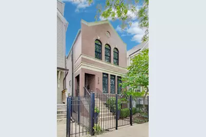 3418 N Hamilton Avenue, Chicago, IL 60618 - Photo 1