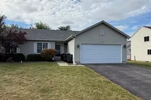 2010 Sunset Ct, Zion, IL 60099 - Photo 1