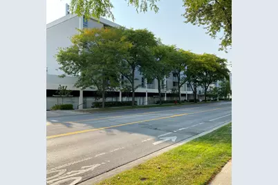 1625 Sheridan Road #502, Wilmette, IL 60091 - Photo 1
