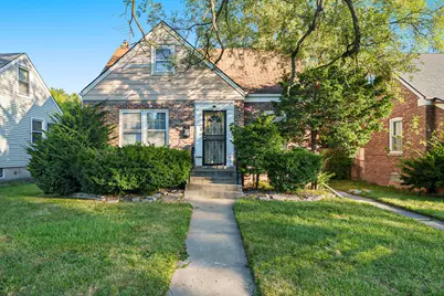 212 E 142nd Place, Dolton, IL 60419 - Photo 1