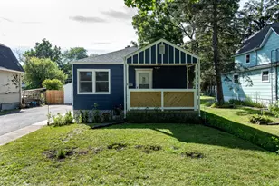 2912 Ezekiel Ave, Zion, IL 60099 - Photo 1