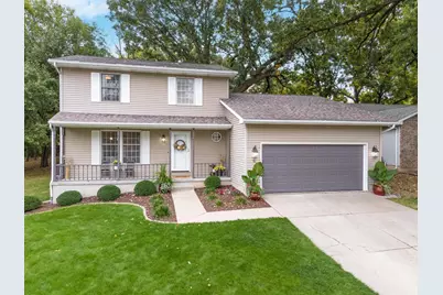 8 Edgewood Court, Bloomington, IL 61701 - Photo 1