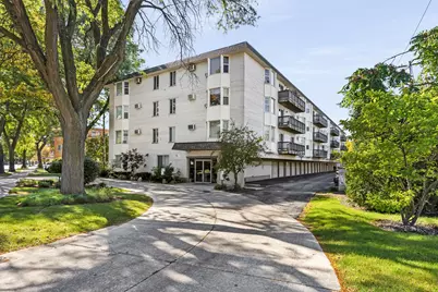 8232 Niles Center Road #304, Skokie, IL 60077 - Photo 1