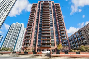 330 N Jefferson St, Chicago, IL 60661 - Photo 1