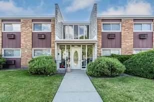 120a Collen Dr, Lombard, IL 60148 - Photo 1