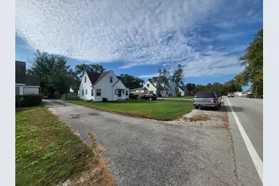 10445 W Palmer Avenue, Melrose Park, IL 60164 - Photo 1