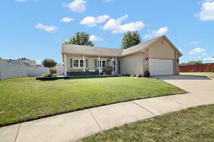 1248 Madison Ct, Bradley, IL 60915 - Photo 1