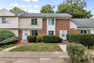 474 Mallview Ln, Bolingbrook, IL 60440 - Photo 1