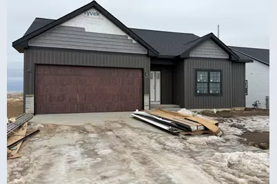 667 S Regulators Street, Rochelle, IL 61068 - Photo 1