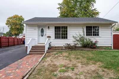 2246 Ottawa Road, Waukegan, IL 60087 - Photo 1