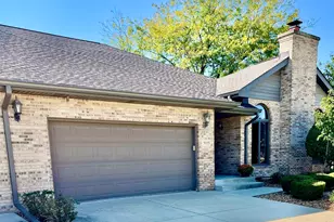 9335 Fox Run Cir, Frankfort, IL 60423 - Photo 1