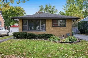 439 N Harvard Ave, Villa Park, IL 60181 - Photo 1