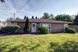 1912 Lawrence Ave, Lockport, IL 60441 - Photo 1