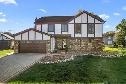 1312 N Saddle Row, Addison, IL 60101 - Photo 1