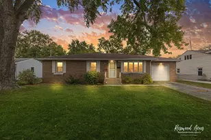 590 Jonette Ave, Bradley, IL 60915 - Photo 1