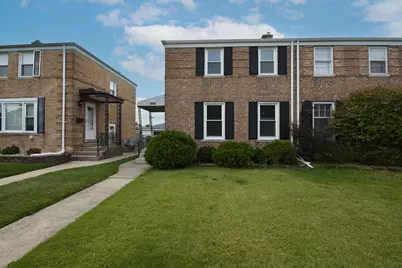 1634 N 22nd Avenue, Melrose Park, IL 60160 - Photo 1